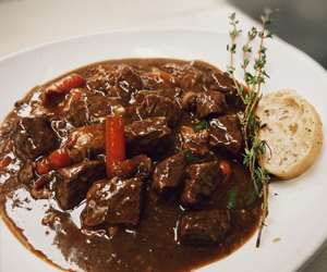 Beef Bourguignon 